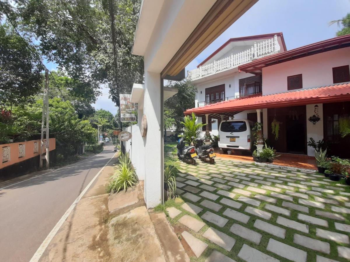 Abinu"S Place Dickwella Exterior photo